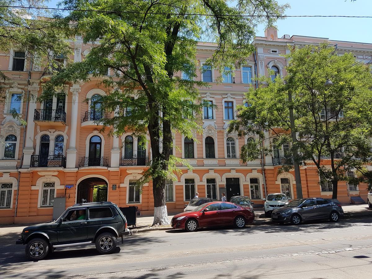 Nezhnyye Apartments Odessa Eksteriør billede