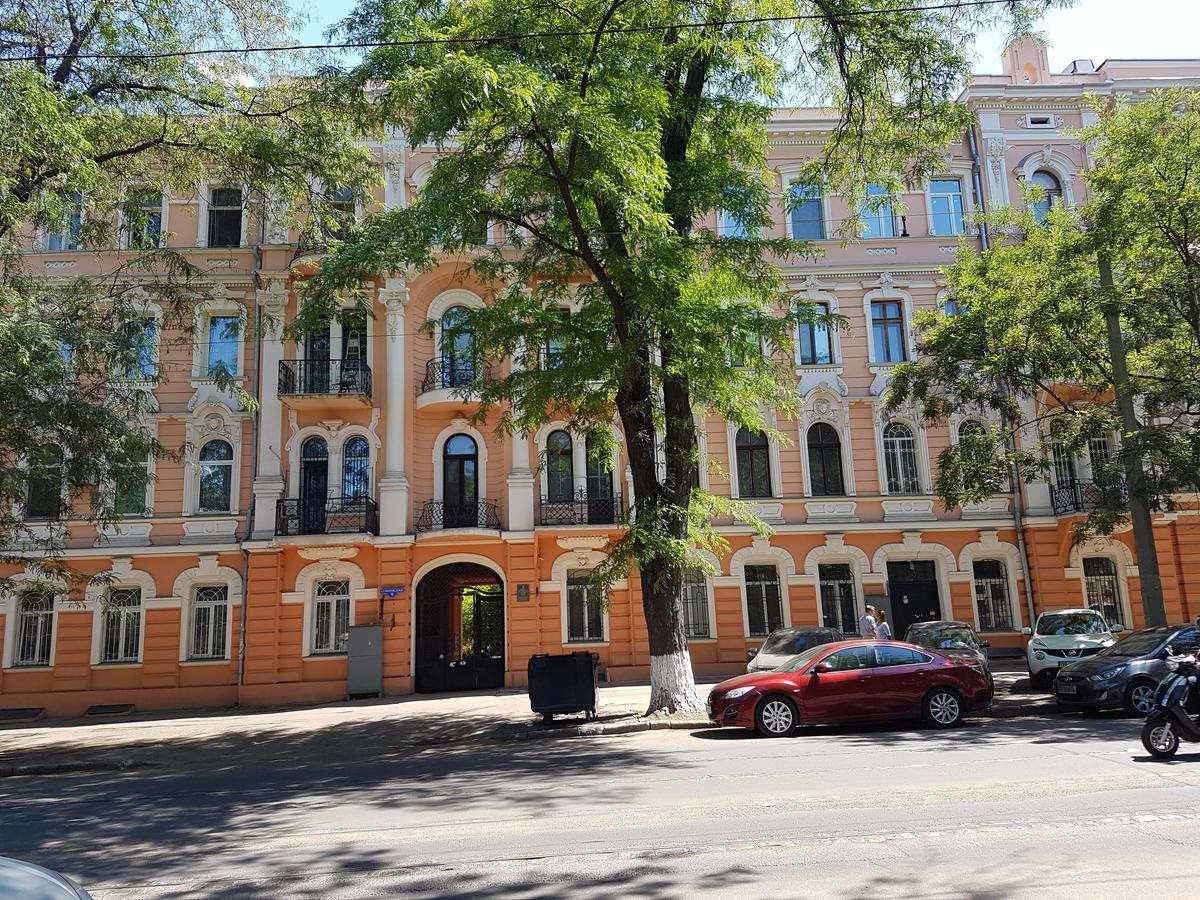 Nezhnyye Apartments Odessa Eksteriør billede